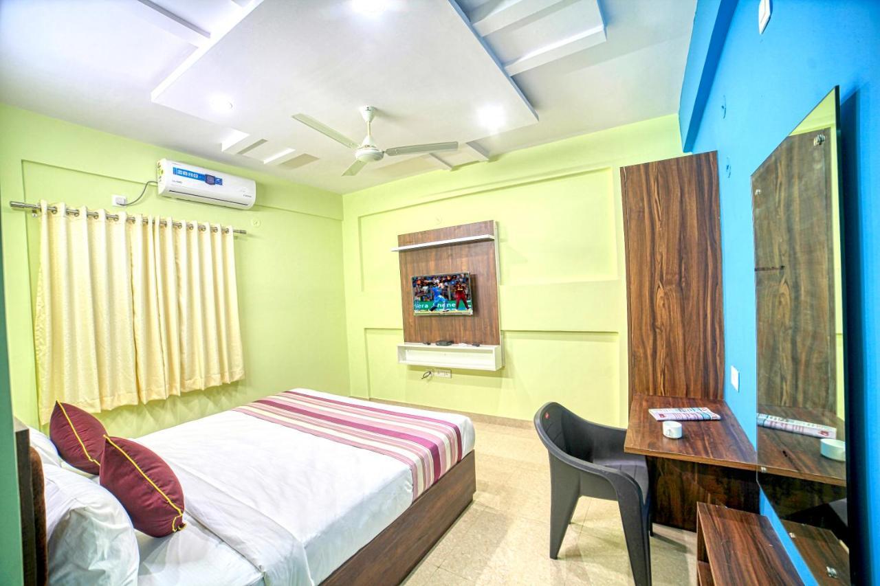 Redkey Inn Hotel Near Bangalore Airport Airport Pickup & Drop Available 24X7 Yelahanka Exteriér fotografie