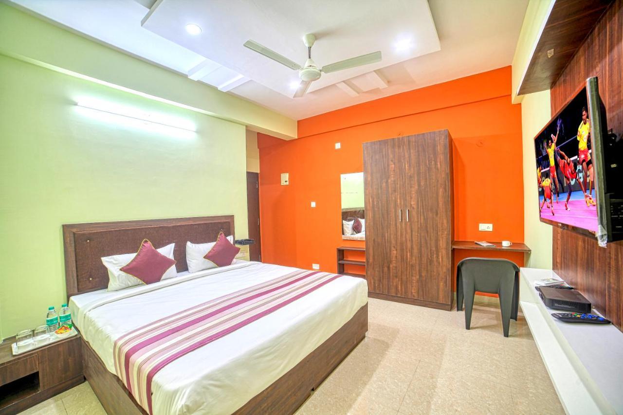 Redkey Inn Hotel Near Bangalore Airport Airport Pickup & Drop Available 24X7 Yelahanka Exteriér fotografie