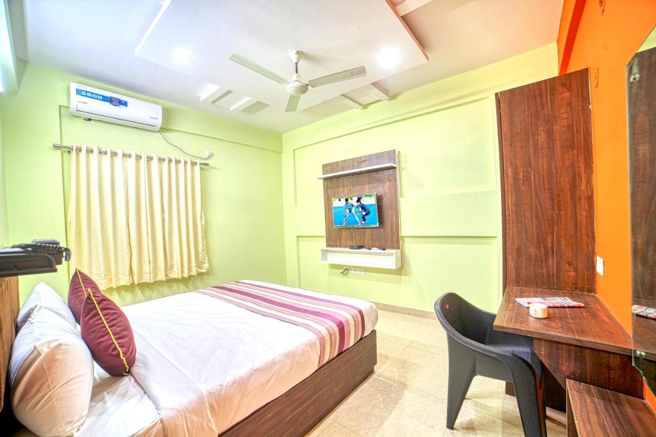 Redkey Inn Hotel Near Bangalore Airport Airport Pickup & Drop Available 24X7 Yelahanka Exteriér fotografie