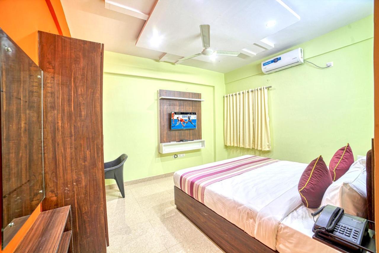Redkey Inn Hotel Near Bangalore Airport Airport Pickup & Drop Available 24X7 Yelahanka Exteriér fotografie